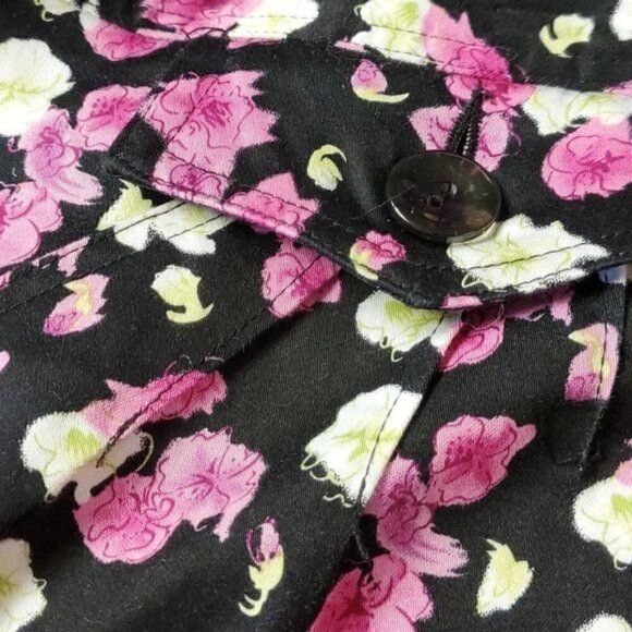 Nicole Miller Sz. 12 Fun & Classy Floral Design Throughout Black Full Zip Skirt - Picture 2 of 7